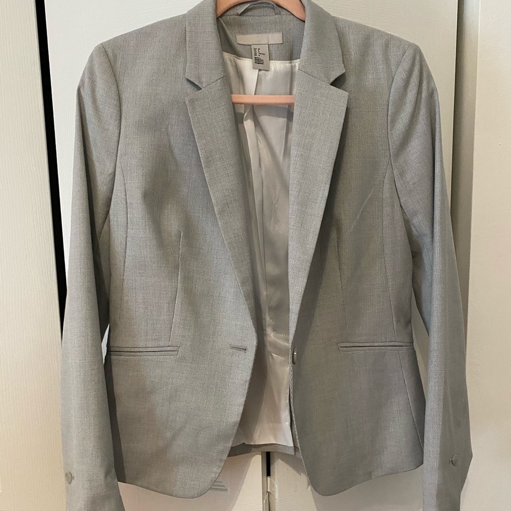 Very nice grey H&M  blazer!